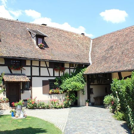 B&B La Tete Dans Les Etoiles Weyersheim Exterior foto